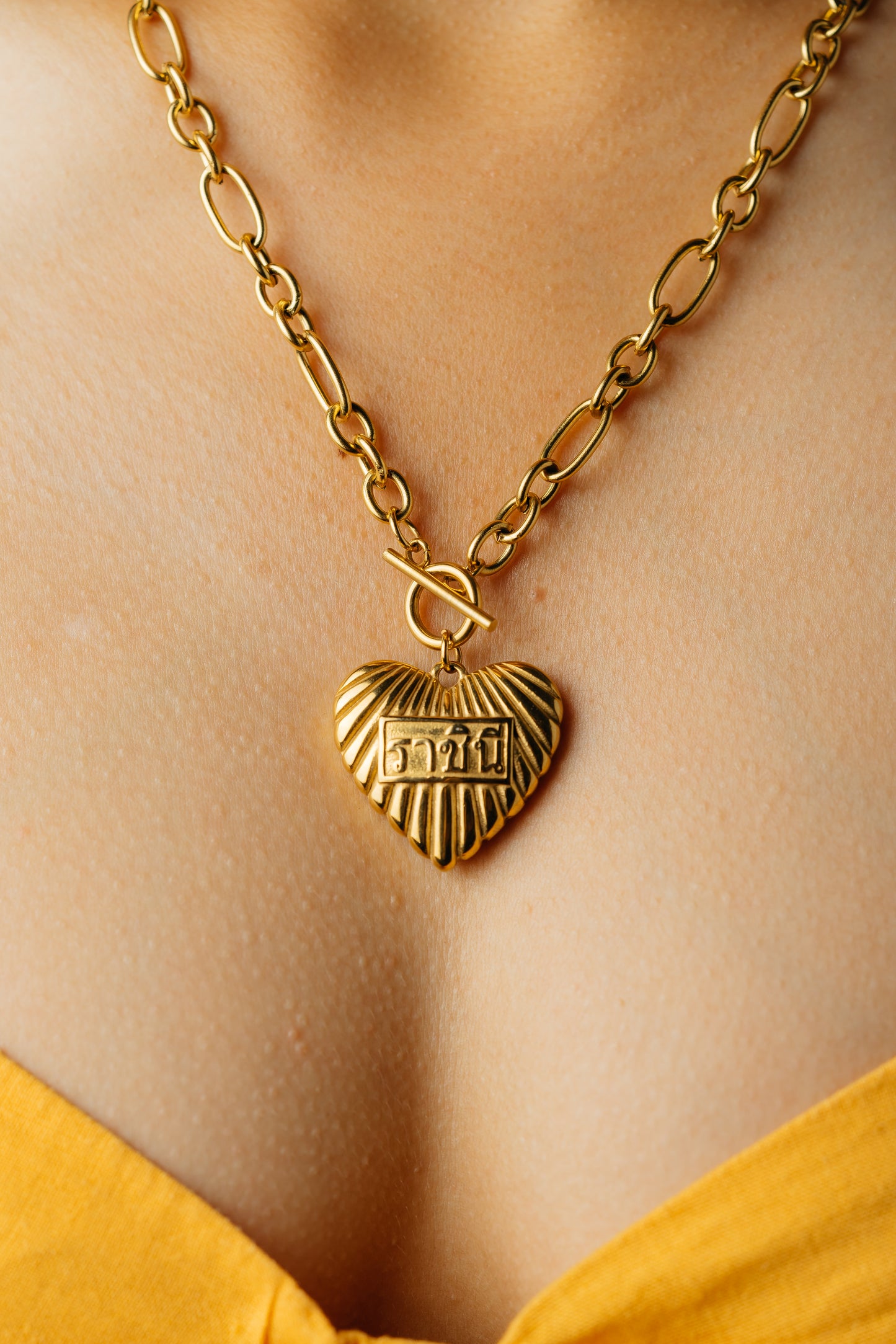 "Queen" Heart Necklace